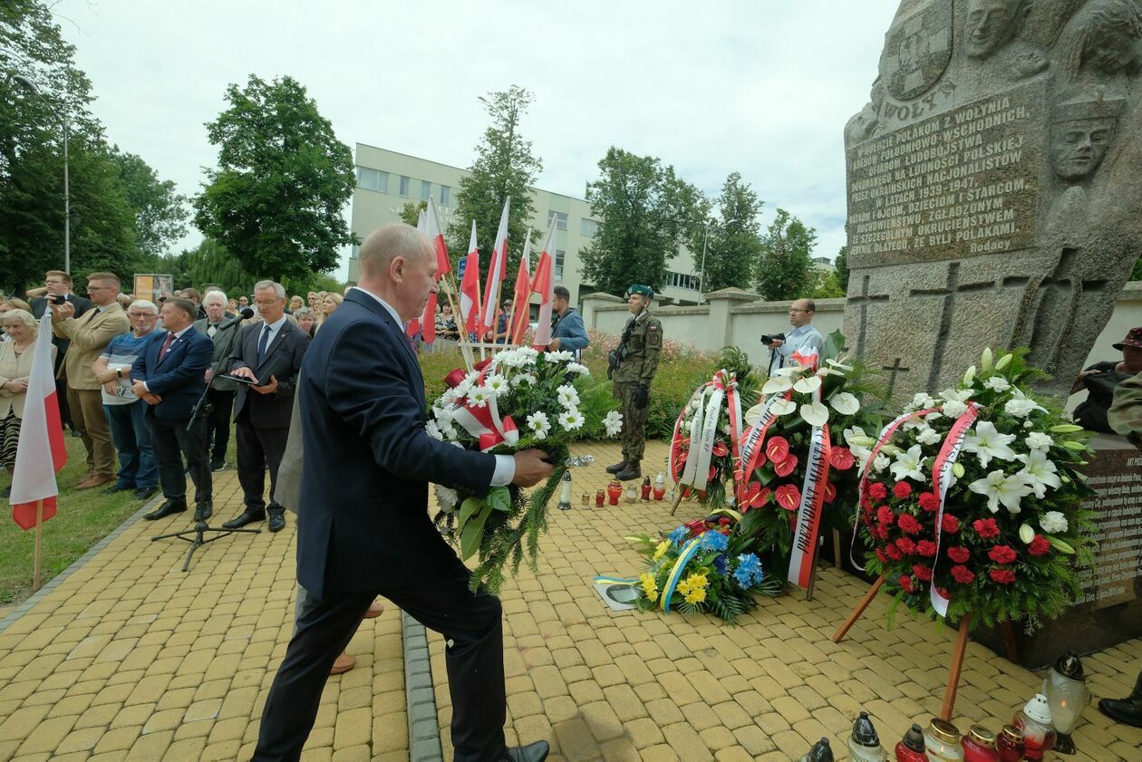  Narodowy Dzień Pamięci Ofiar Ludobójstwa na Wołyniu (zdjęcie 33) - Autor: DW