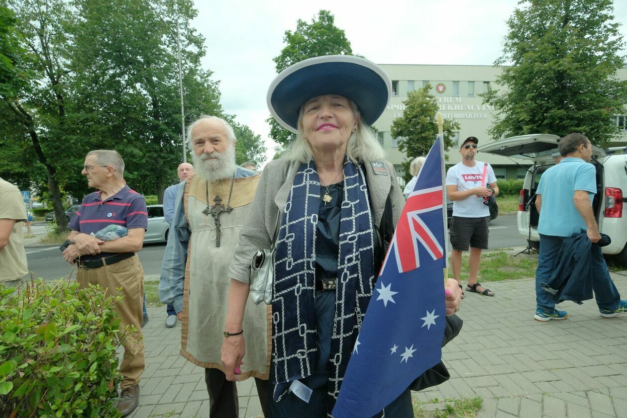  Narodowy Dzień Pamięci Ofiar Ludobójstwa na Wołyniu (zdjęcie 16) - Autor: DW