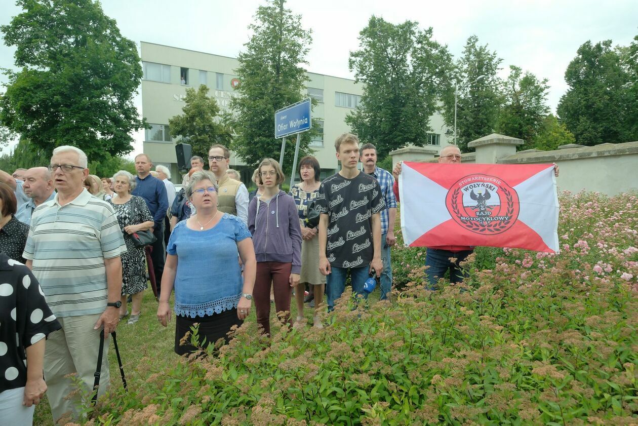  Narodowy Dzień Pamięci Ofiar Ludobójstwa na Wołyniu (zdjęcie 13) - Autor: DW