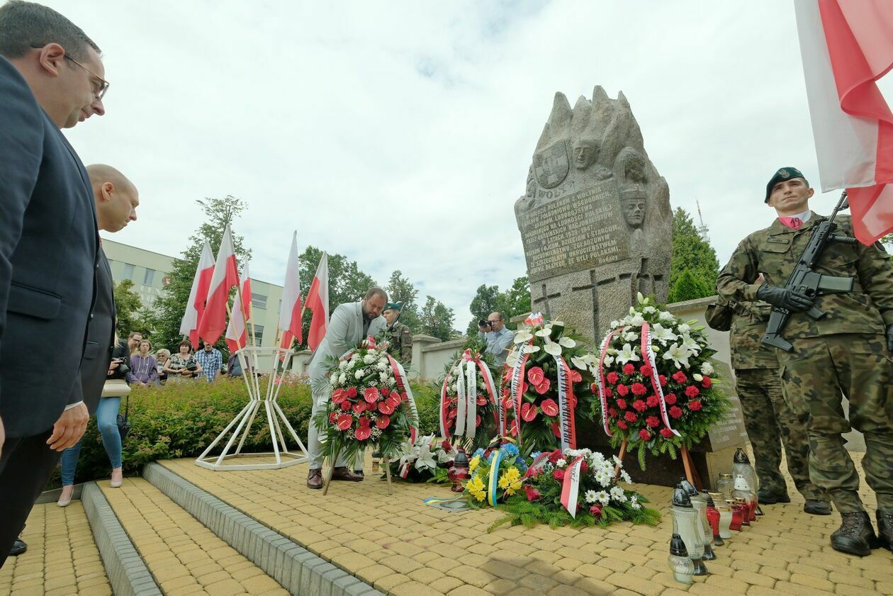 Narodowy Dzień Pamięci Ofiar Ludobójstwa na Wołyniu - Autor: DW