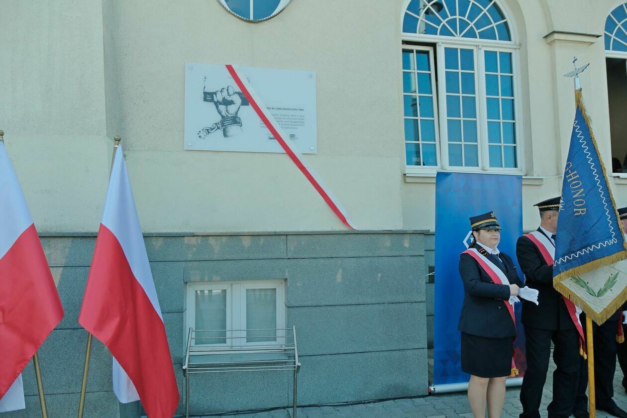 Lubelski Dworzec Główny PKP otrzymał imię Lubelskiego Lipca 1980