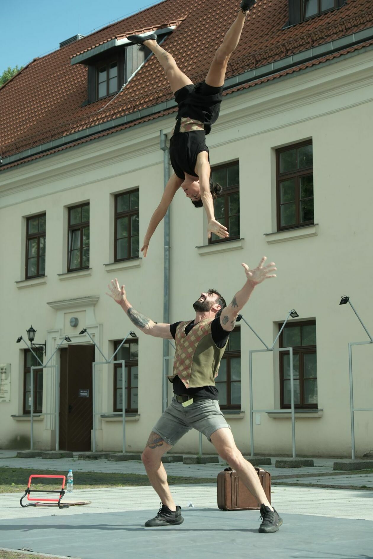  Carnaval Sztukmistrzów rozpoczęły występy Duo Patagonia, Mr Mostacho i Macieja z MC Fire (zdjęcie 14) - Autor: DW