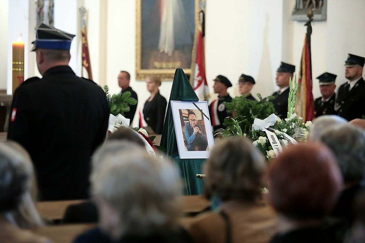  <p>Uroczystości pogrzebowe w&oacute;jta Firleja Dawida Tarnowskiego w Kocku</p>