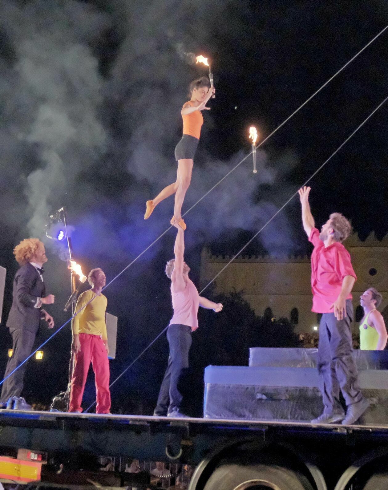  Carnaval Sztukmistrzów: występuje grupa akrobatów Akoreacro w spektaklu pt Postój awaryjny (zdjęcie 48) - Autor: DW