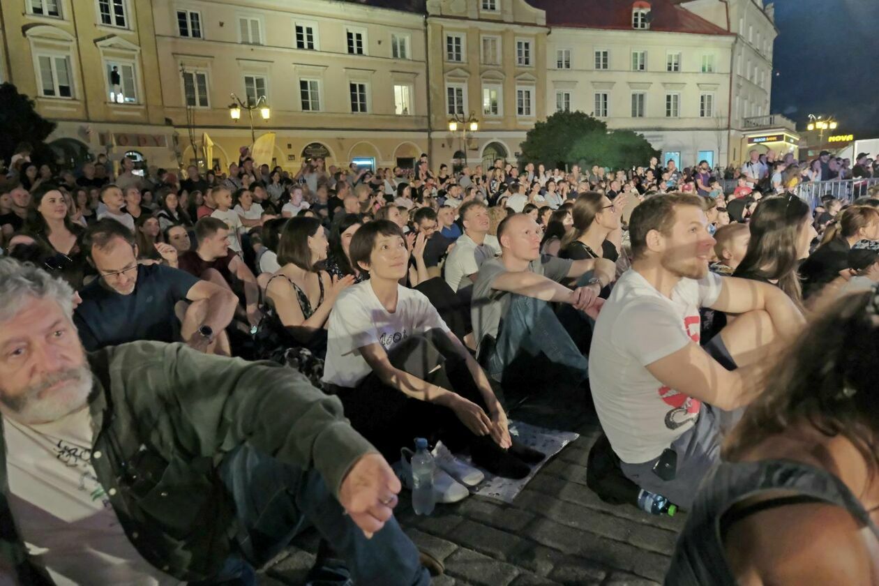  Carnaval Sztukmistrzów: występuje grupa akrobatów Akoreacro w spektaklu pt Postój awaryjny (zdjęcie 21) - Autor: DW