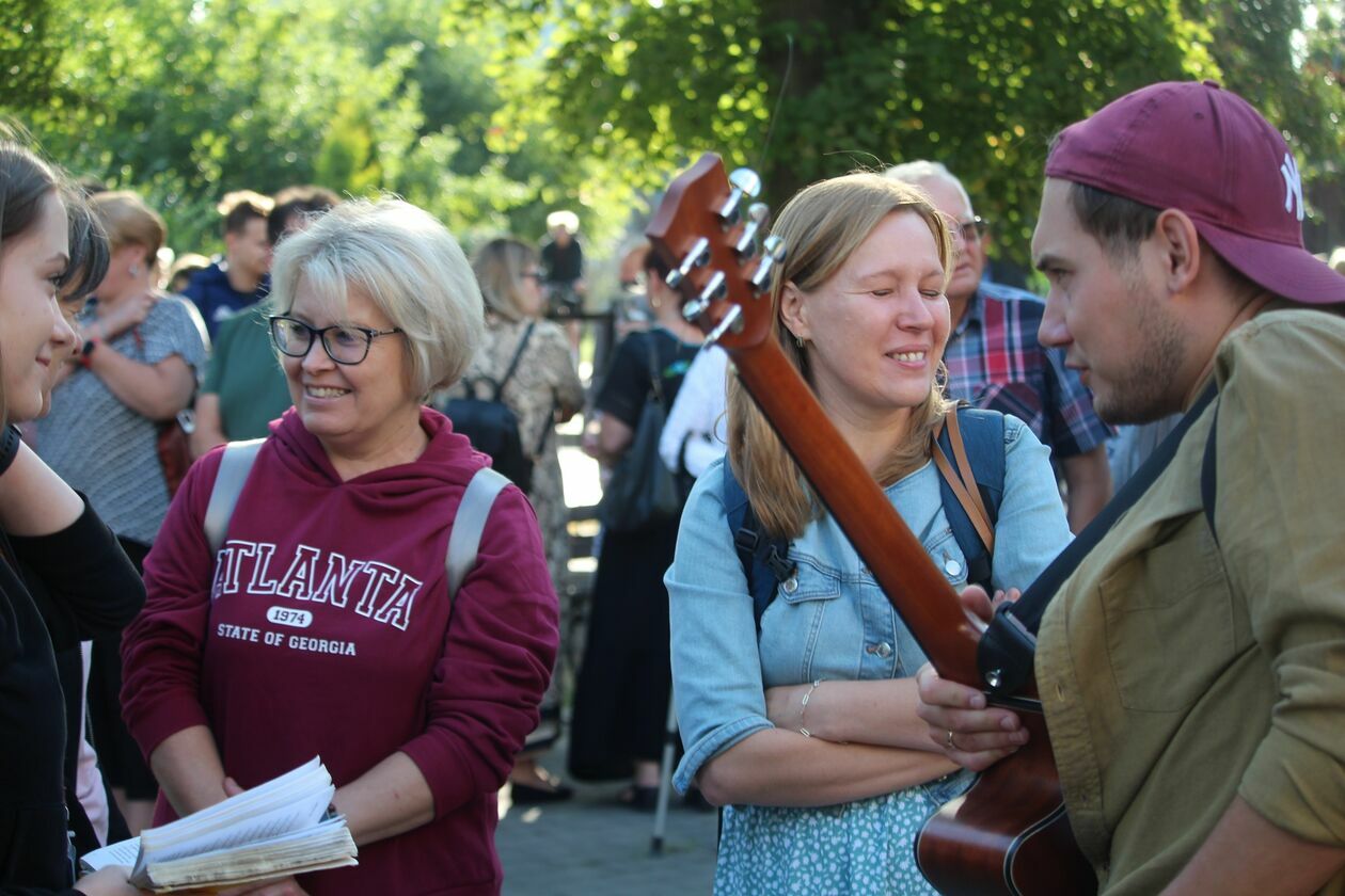  Pielgrzymi z Białej Podlaskiej wyruszyli na Jasną Górę  (zdjęcie 13) - Autor: Ewelina Burda