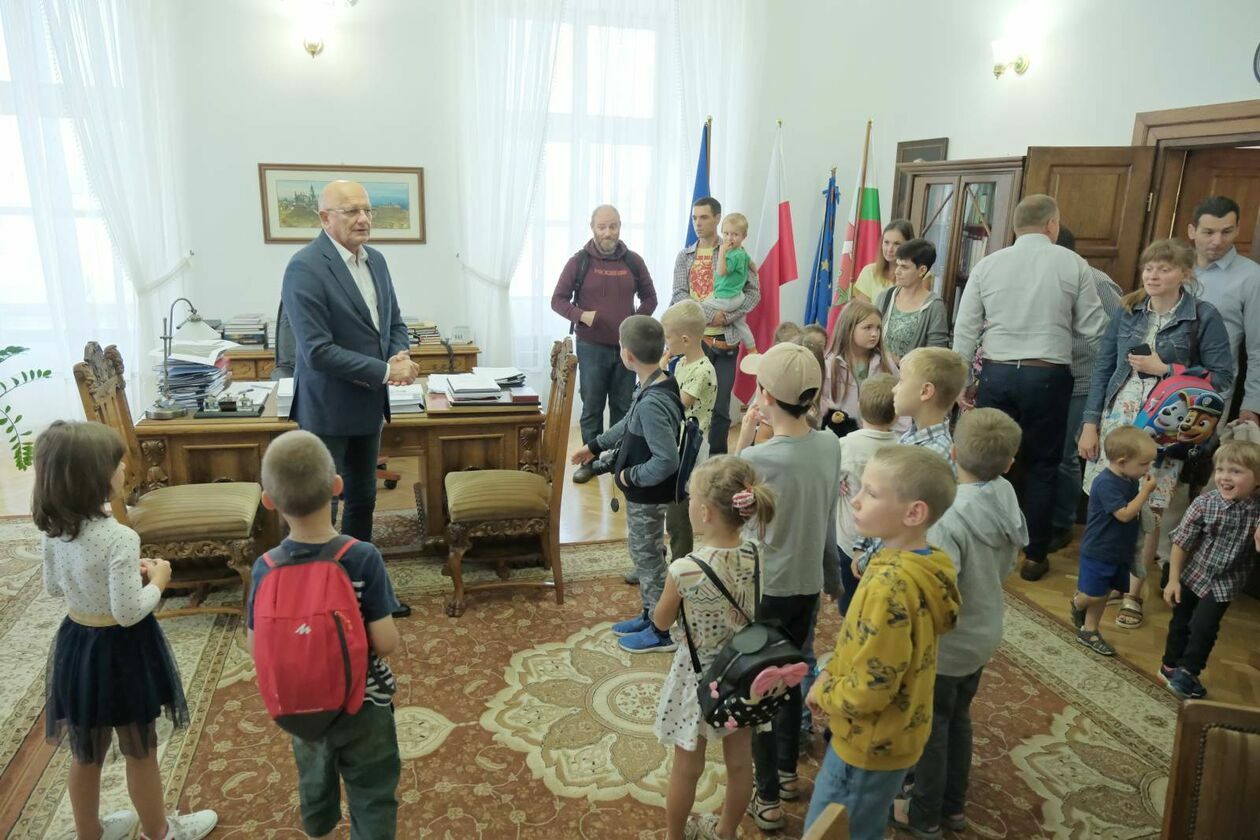  Projekt Family Spot - lubelski ratusz stał się centrum integracji rodzinnej (zdjęcie 8) - Autor: DW