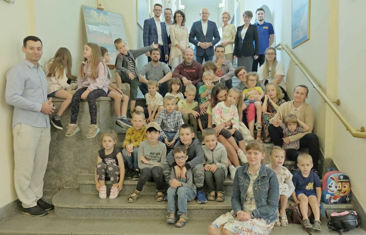 Projekt Family Spot - lubelski ratusz stał się centrum integracji rodzinnej - Autor: DW