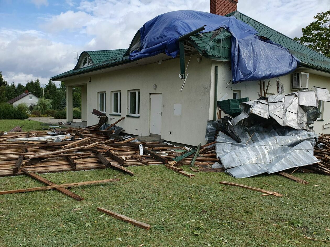  Nawałnica w gminie Siemień  (zdjęcie 1) - Autor: Komenda Powiatowa PSP w Parczewie/Powiat Parczewsk