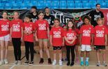 Otwarty trening dla dzieci i młodzieży z koszykarzami Polskiego Cukru Startu Lublin (zdjęcie 4)