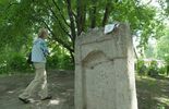 Lubliner Festival: Zwiedzanie starego cmentarza żydowskiego z prof. Andrzejem Trzcińskim  (zdjęcie 4)