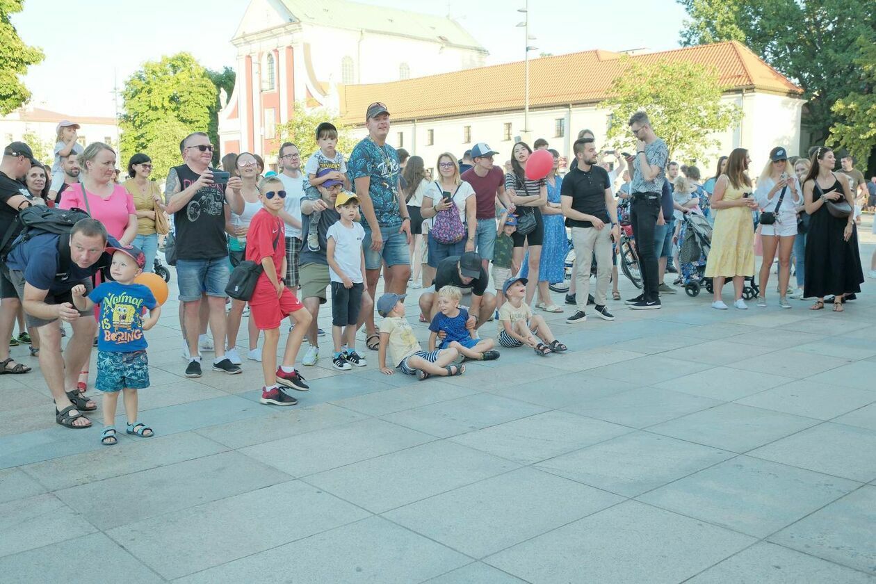  Młodzieżowe urodziny Miasta: lubelska Fiesta Balonowa na pl. Litewskim (zdjęcie 11) - Autor: DW