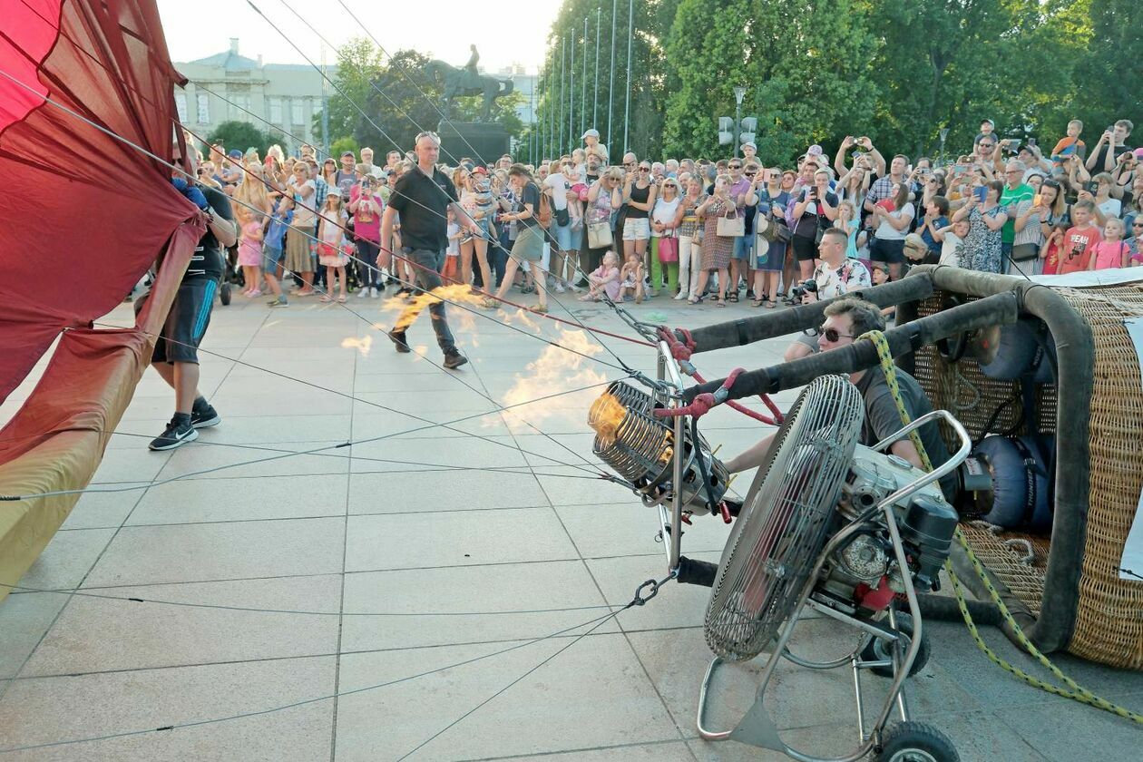  Młodzieżowe urodziny Miasta: lubelska Fiesta Balonowa na pl. Litewskim (zdjęcie 12) - Autor: DW