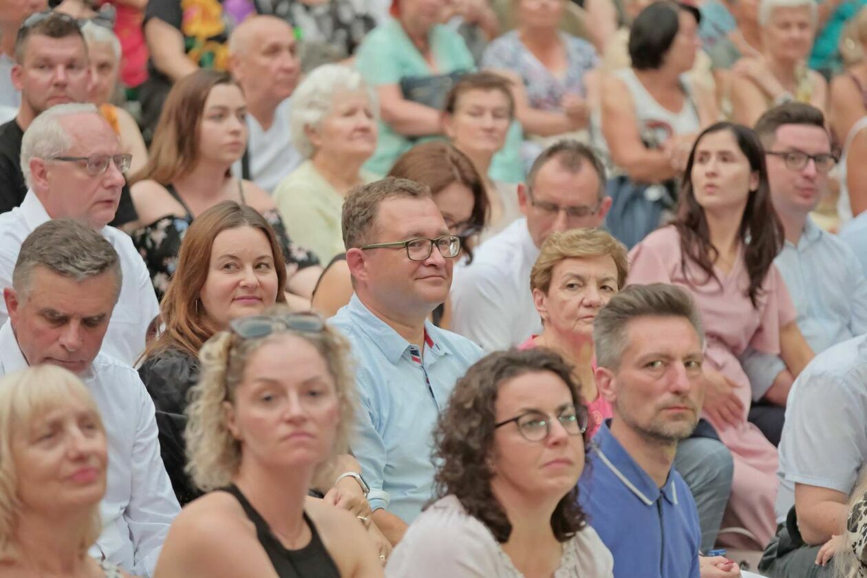  Koncert plenerowy z okazji obchodów Święta Wojska Polskiego (zdjęcie 22) - Autor: DW