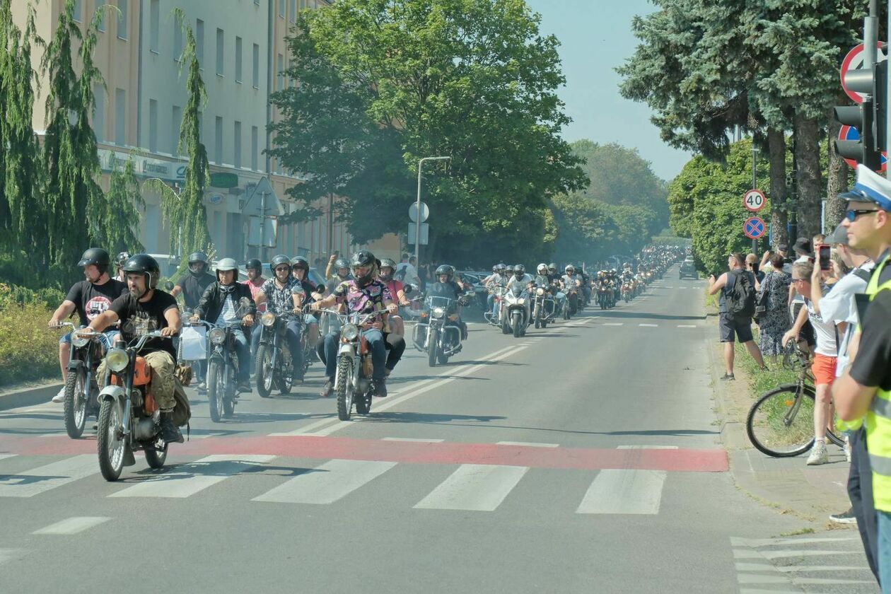  XV zlot motocykli WSK w Świdniku (zdjęcie 6) - Autor: DW