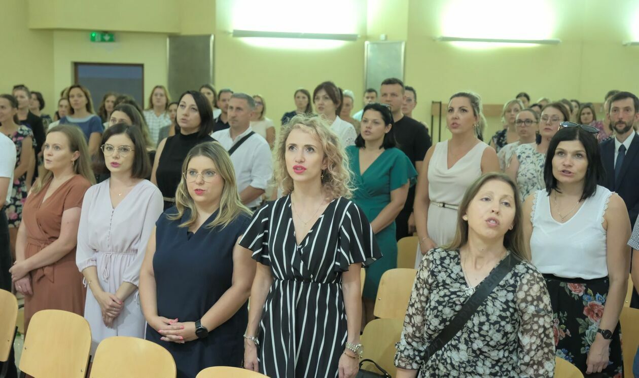 W Lublinie przybyło 330 nauczycieli mianowanych - Autor: DW