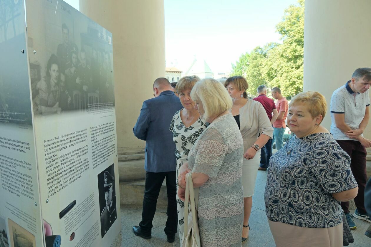  Wystawa IPN poświęcona pamięci rodziny Ulmów (zdjęcie 10) - Autor: DW