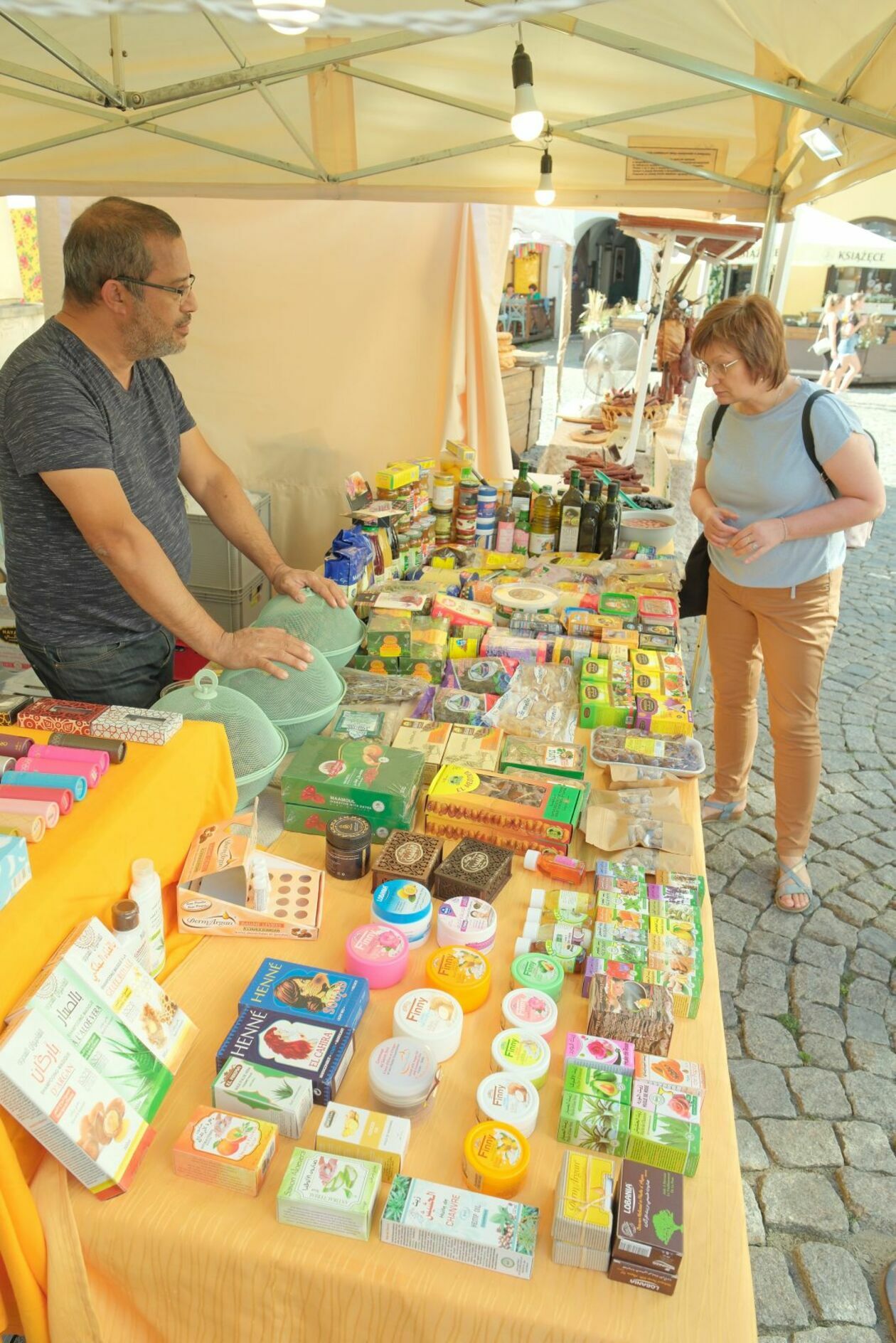  Jarmark Inspiracji rozpoczął Europejski Festiwal Smaku (zdjęcie 7) - Autor: DW