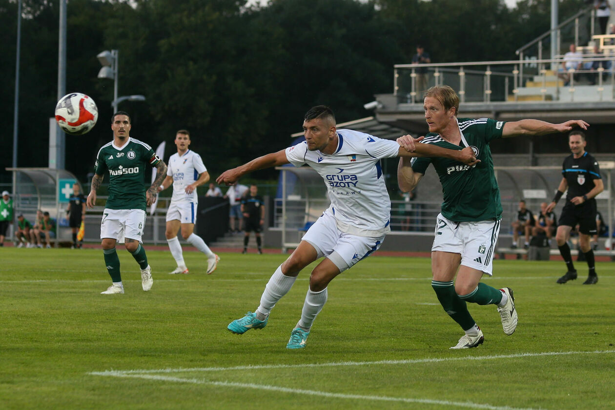  Mecz jubileuszowy Wisła Grupa Azoty - Legia Warszawa (zdjęcie 12) - Autor: Wojciech Szubartowski