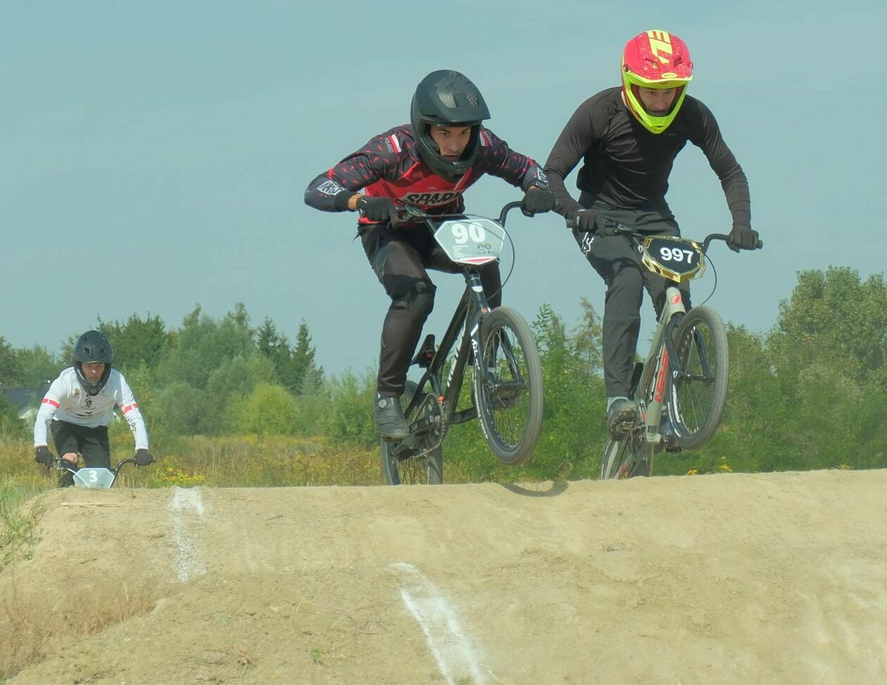   Mistrzostwa Polski BMX Racing w lubelskim bikeparku przy ul. Janowskiej 74 (zdjęcie 40) - Autor: DW