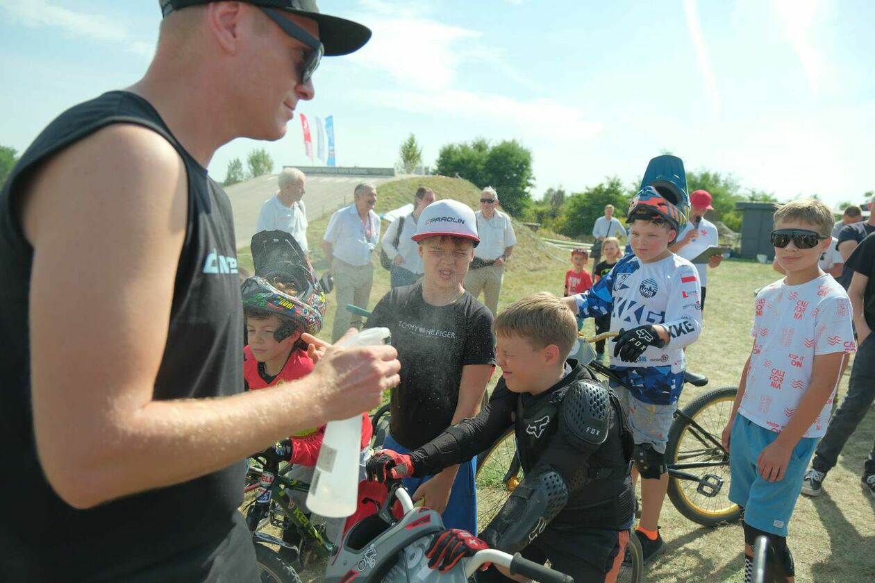   Mistrzostwa Polski BMX Racing w lubelskim bikeparku przy ul. Janowskiej 74 (zdjęcie 9) - Autor: DW