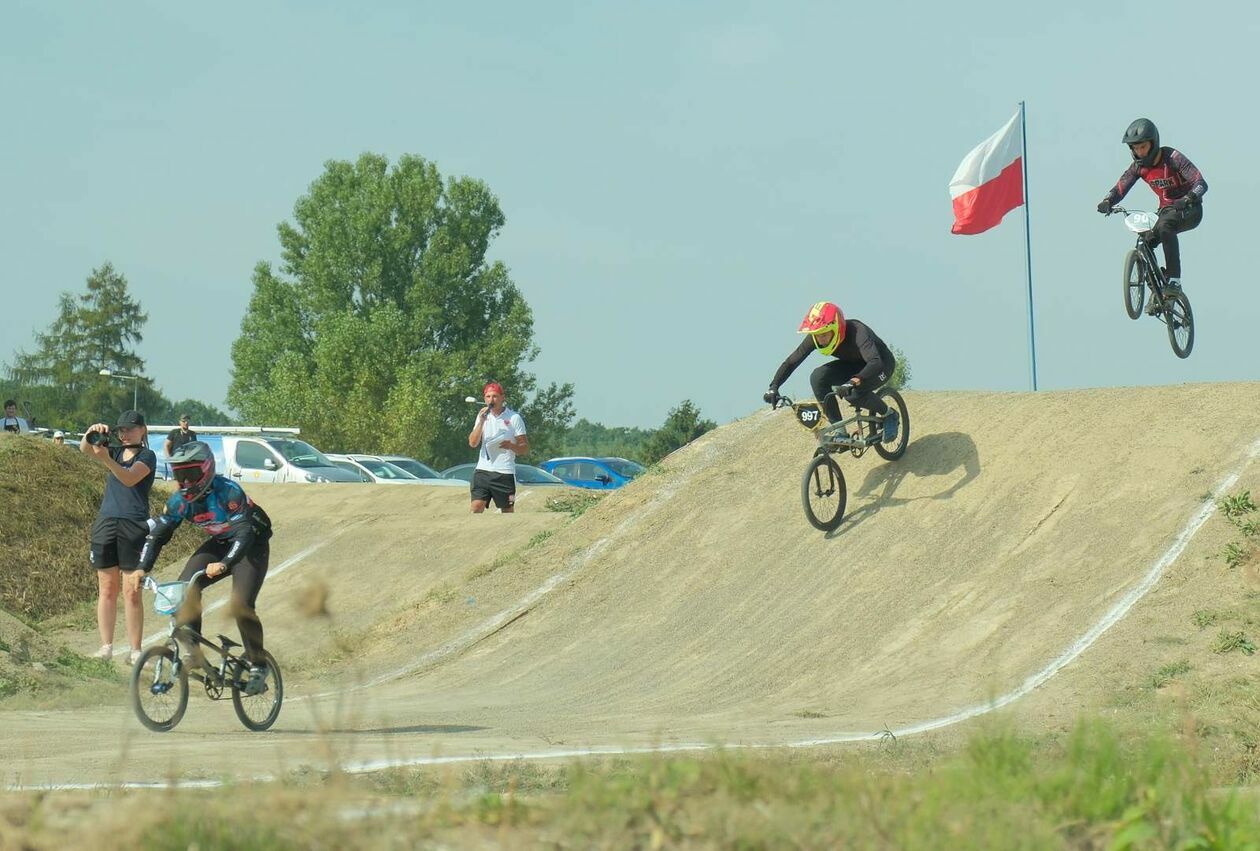   Mistrzostwa Polski BMX Racing w lubelskim bikeparku przy ul. Janowskiej 74 (zdjęcie 38) - Autor: DW