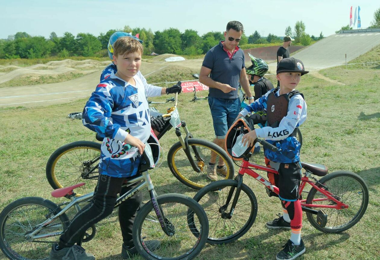   Mistrzostwa Polski BMX Racing w lubelskim bikeparku przy ul. Janowskiej 74 (zdjęcie 6) - Autor: DW