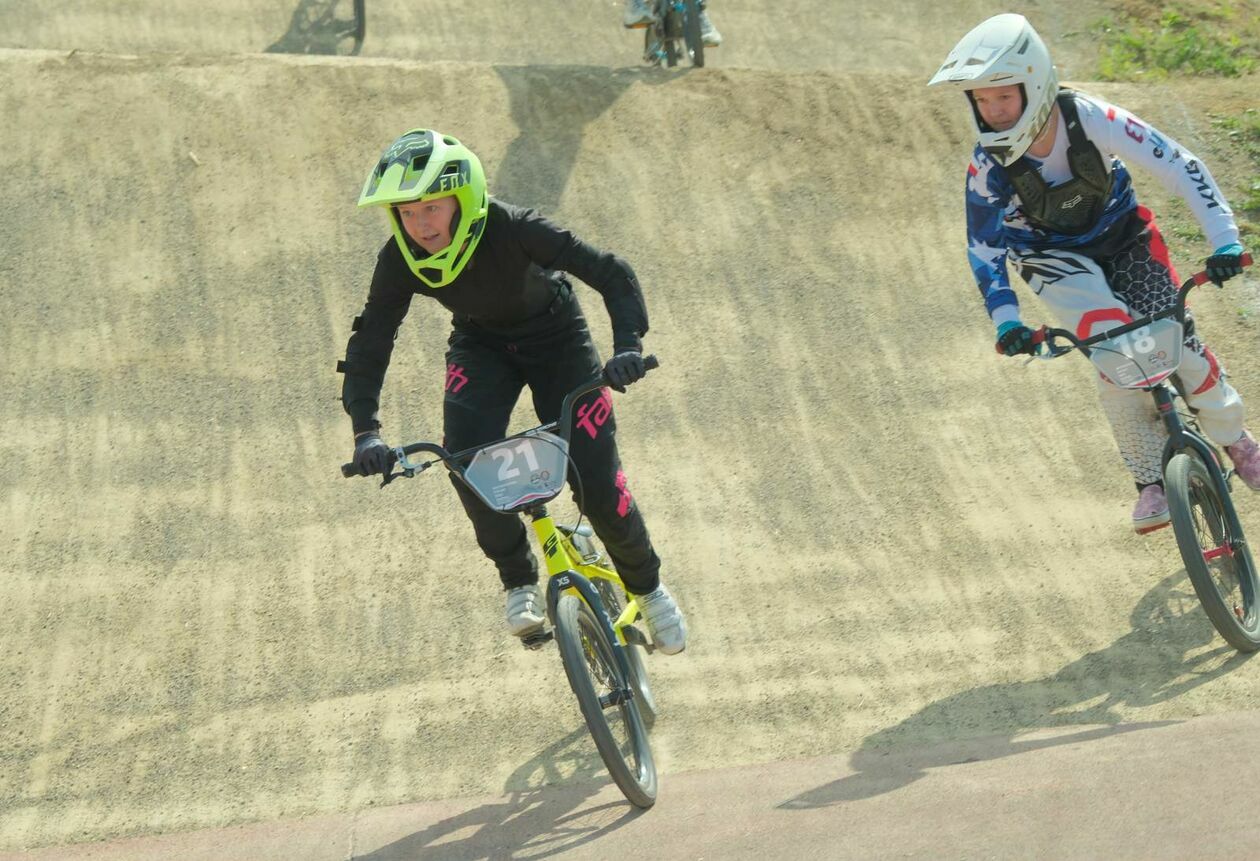   Mistrzostwa Polski BMX Racing w lubelskim bikeparku przy ul. Janowskiej 74 (zdjęcie 19) - Autor: DW