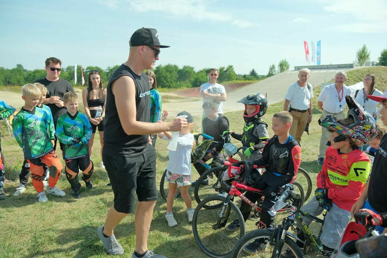   Mistrzostwa Polski BMX Racing w lubelskim bikeparku przy ul. Janowskiej 74 (zdjęcie 8) - Autor: DW
