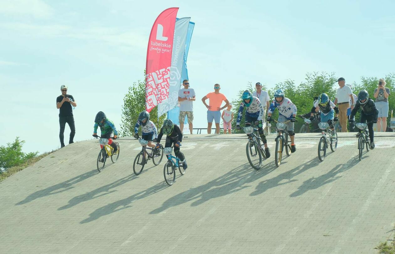   Mistrzostwa Polski BMX Racing w lubelskim bikeparku przy ul. Janowskiej 74 (zdjęcie 15) - Autor: DW
