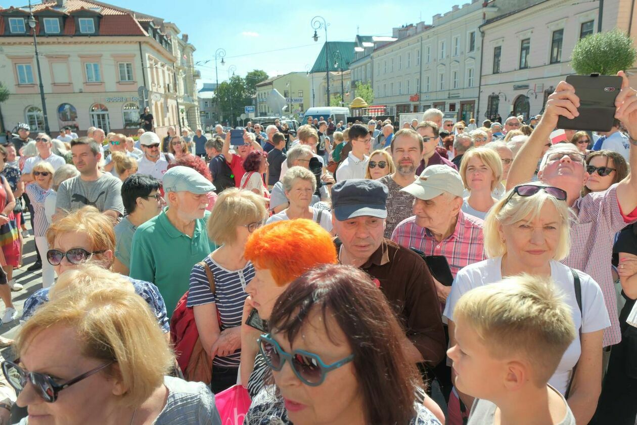  Otwarte spotkanie mieszkańców z Rafałem Trzaskowskim  - Autor: DW