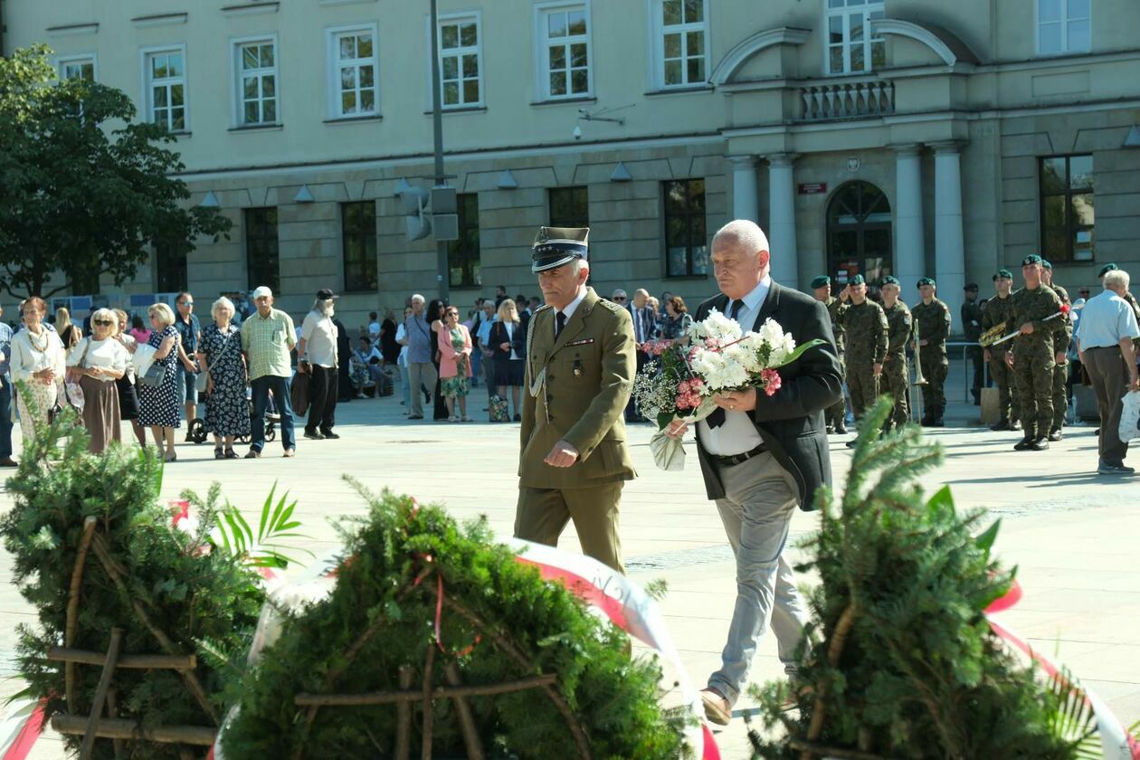  84. rocznica agresji ZSRR na Polską oraz Światowy Dzień Sybiraka w Lublinie (zdjęcie 21) - Autor: DW