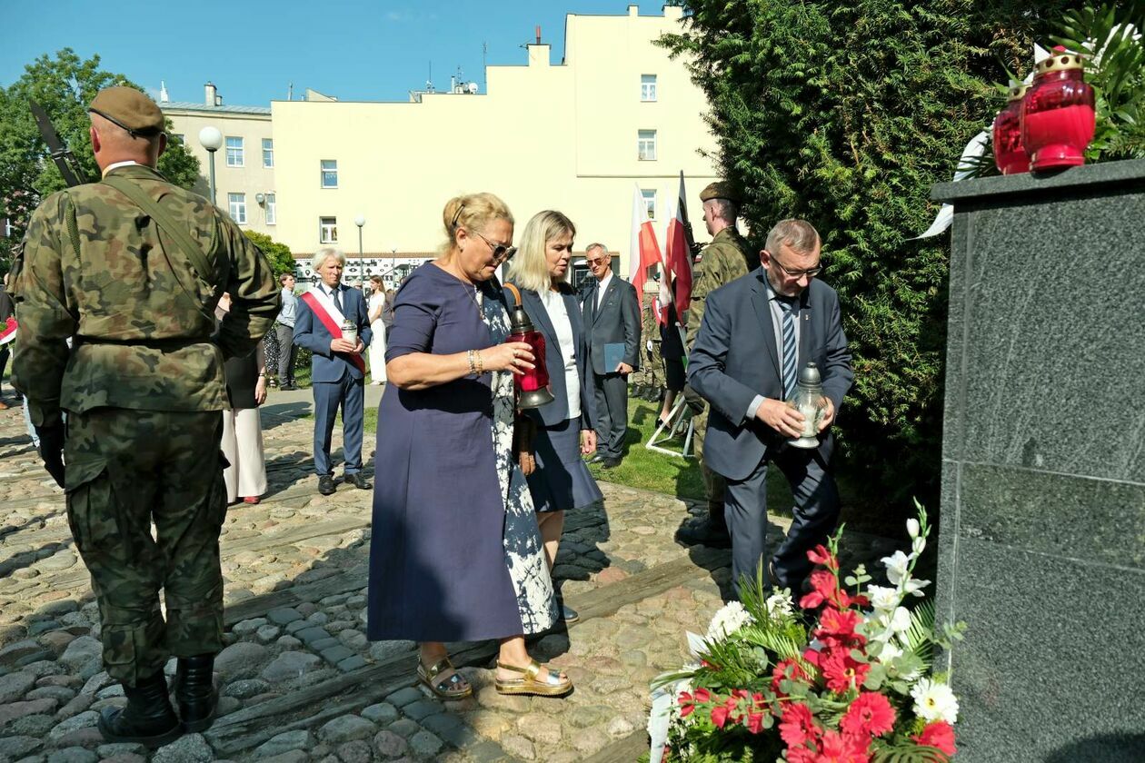  84. rocznica agresji ZSRR na Polską oraz Światowy Dzień Sybiraka w Lublinie (zdjęcie 30) - Autor: DW