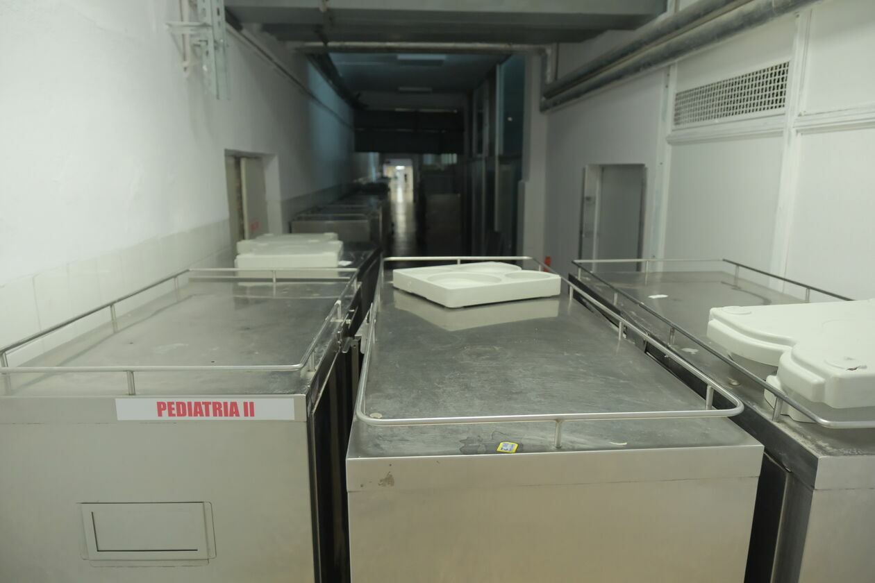  Otwarcie nowej kuchni i pralni w szpitalu przy al. Kraśnickiej (zdjęcie 16) - Autor: DW