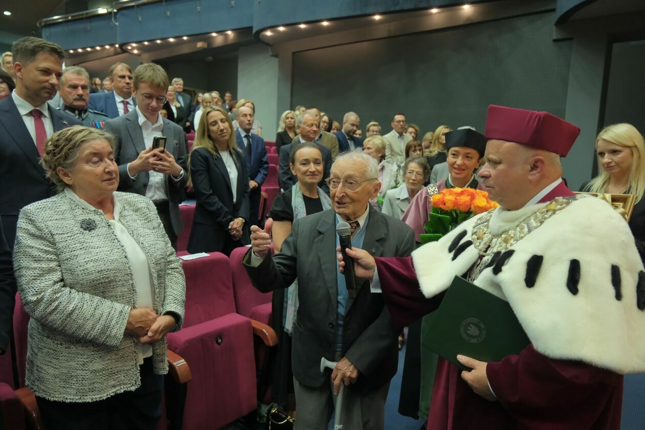  Inauguracja roku akademickiego na Uniwersytecie Przyrodniczym (zdjęcie 14) - Autor: DW