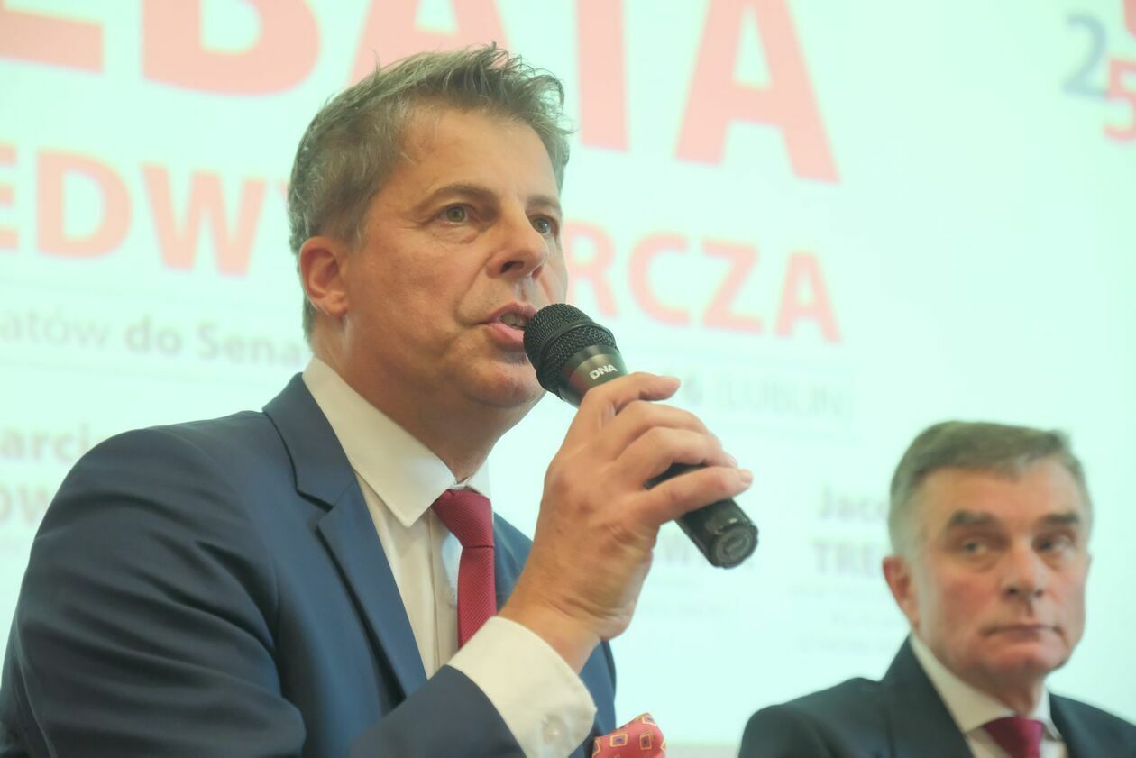  Debata kandydatów na senatorów w lubelskiej WSPA (zdjęcie 14) - Autor: DW