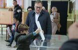 Biała Podlaska. Poseł Dariusz Stefaniuk i senator Grzegorz Bierecki głosują  (zdjęcie 3)