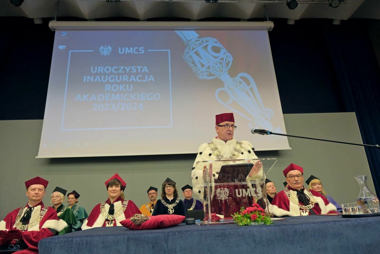  Inauguracja roku akademickiego na UMCS (zdjęcie 3) - Autor: DW