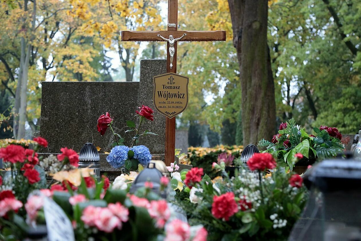  Znani na cmentarzu przy ul. Lipowej (zdjęcie 31) - Autor: Katarzyna Nastaj 