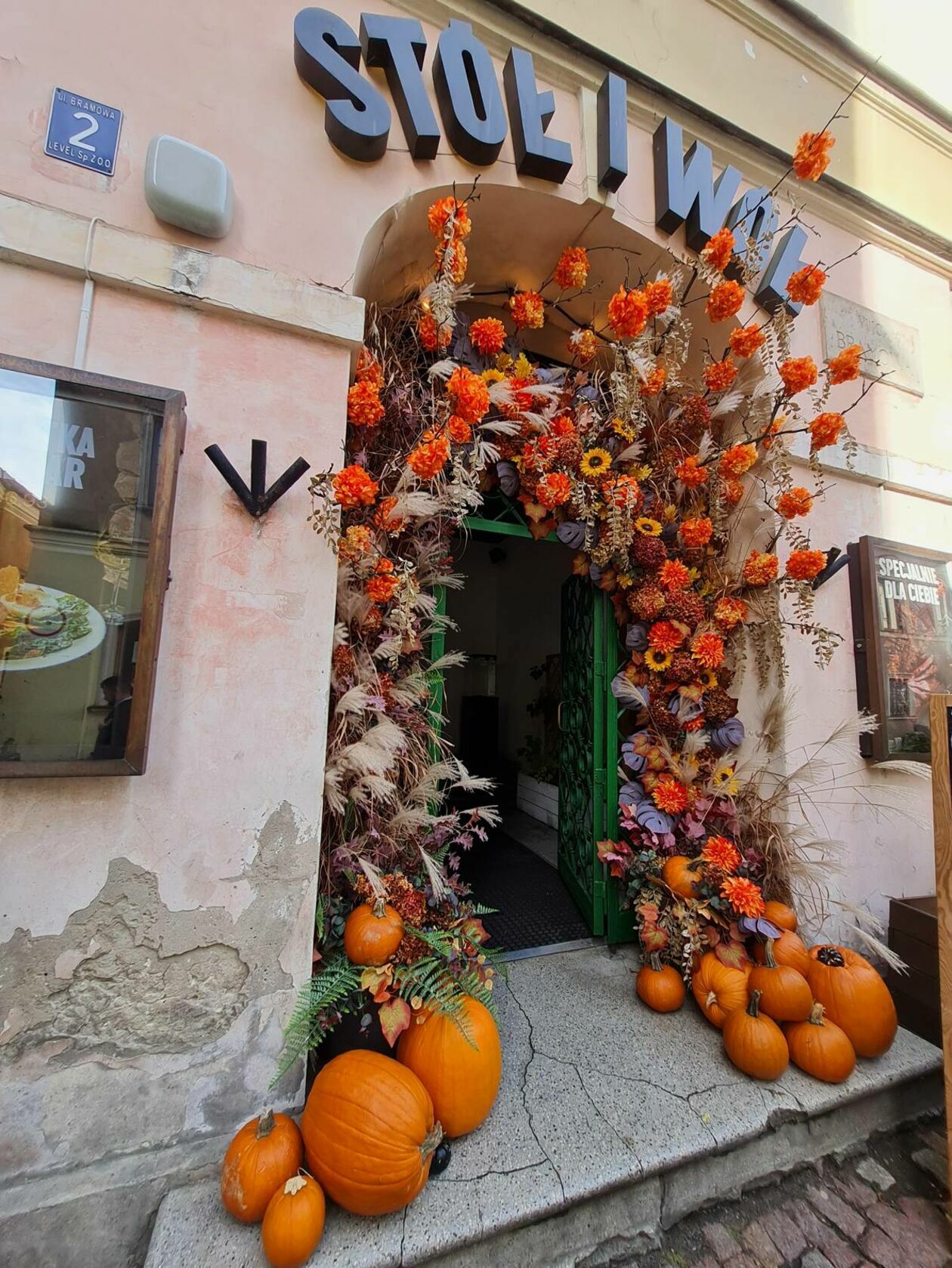  Lublin gotowy na halloween - dynie rządzą na deptaku (zdjęcie 13) - Autor: DW