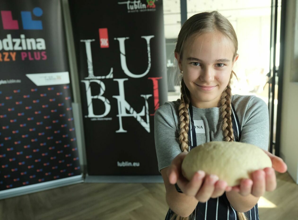  Warsztaty kulinarne dla dzieci w hotelu Arche (zdjęcie 8) - Autor: DW