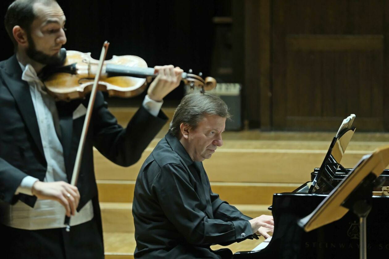  Narodowy Koncert Listopadowy w Filharmonii Lubelskiej (zdjęcie 7) - Autor: DW