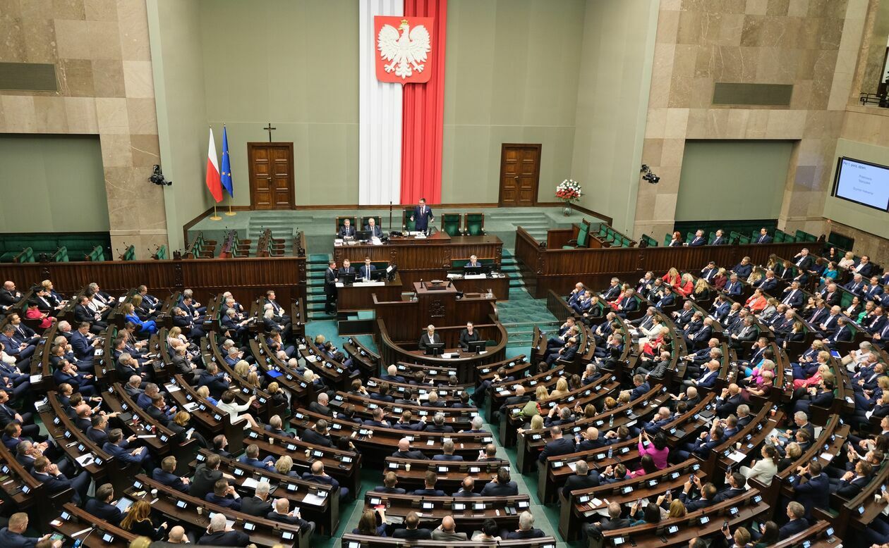  Pierwsze posiedzenie Sejmu  (zdjęcie 6) - Autor: BAS