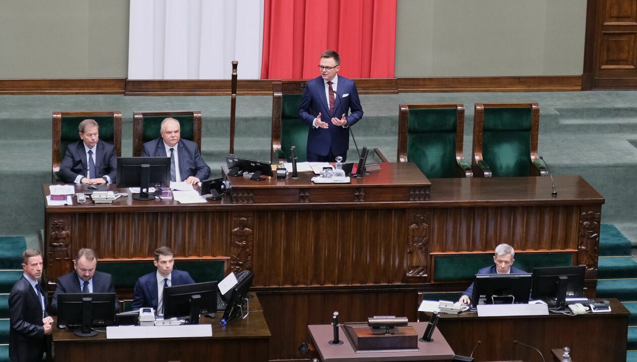  Pierwsze posiedzenie Sejmu  (zdjęcie 14) - Autor: BAS