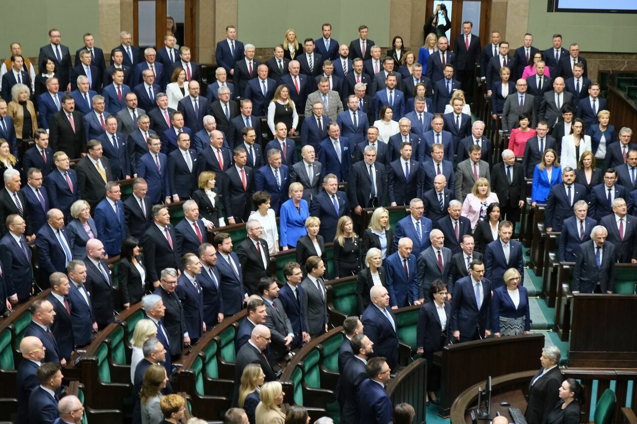  Pierwsze posiedzenie Sejmu  (zdjęcie 13) - Autor: BAS