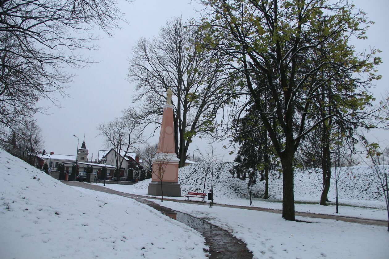  Zima w parku Radziwiłłowskim w Białej Podlaskiej  (zdjęcie 6) - Autor: Ewelina Burda