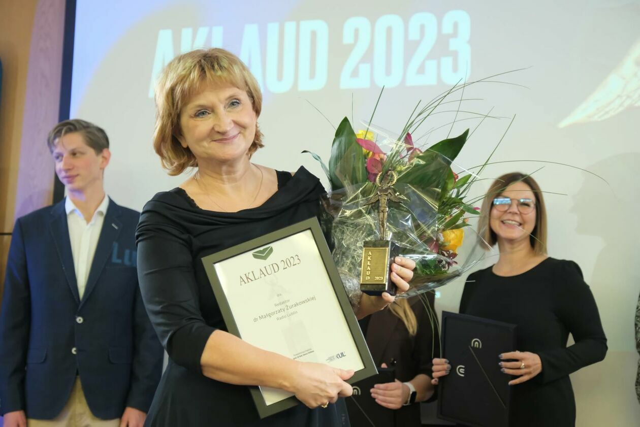   Gala Wręczenia Nagród AKLAUD - Akademicki Laur Dziennikarski  (zdjęcie 10) - Autor: DW