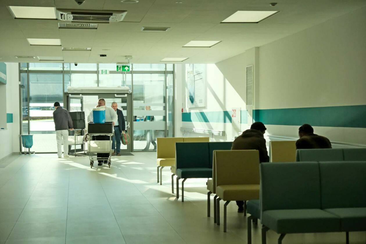  Kliniki zabiegowe w nowej części szpitala USK 1 (zdjęcie 25) - Autor: DW