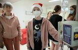 Mikołaj odwiedził dzieci w Uniwersyteckim Szpitalu Dziecięcym (zdjęcie 2)