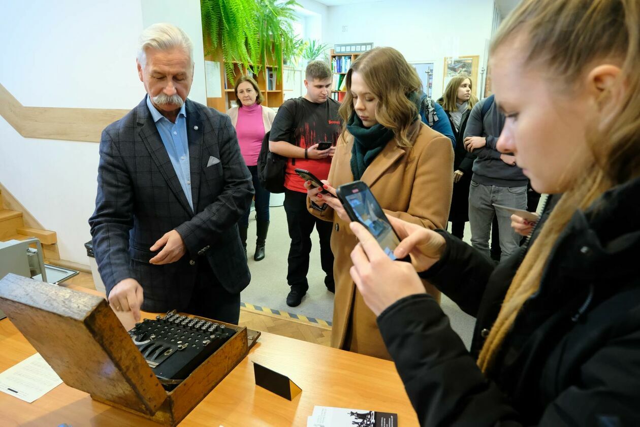  Enigma na politechnice (zdjęcie 1) - Autor: DW